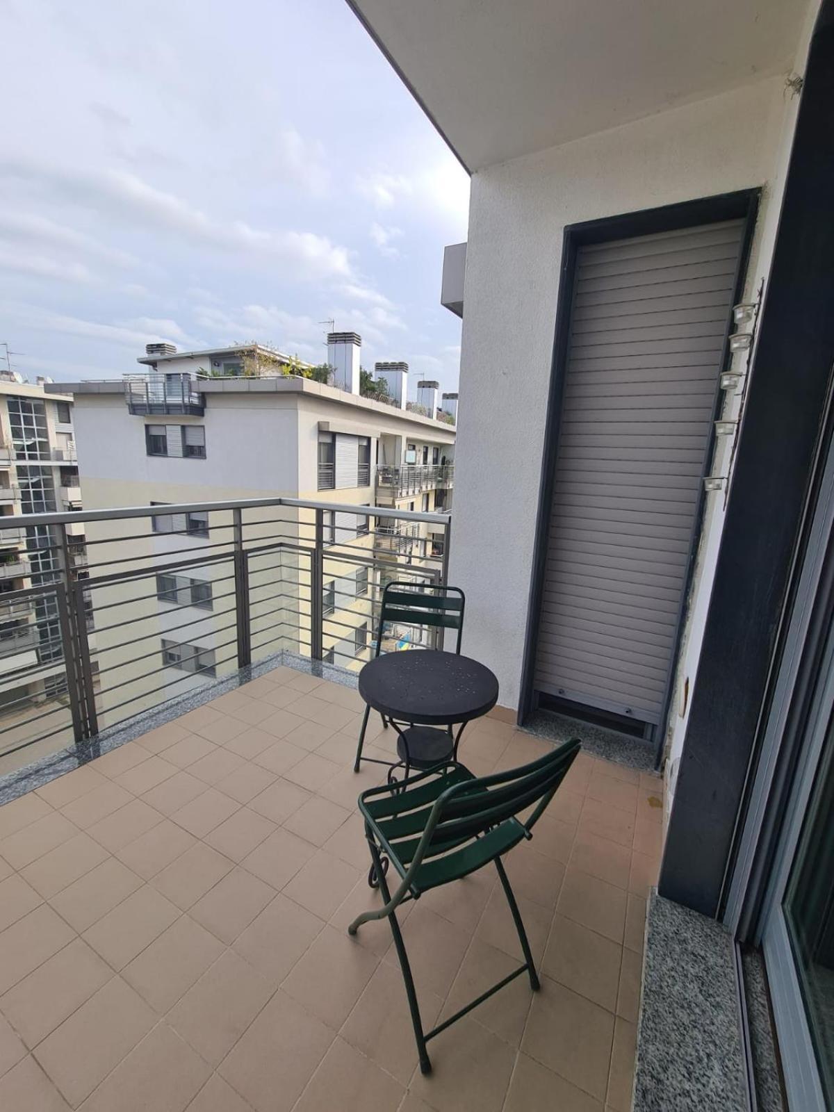 Milano Santa Giulia Business Apartment - Olimpiadi 26 Exterior photo